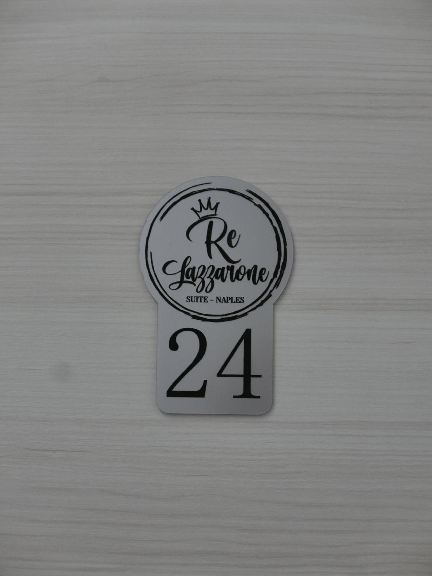 Re Lazzarone Suite Naples Luaran gambar