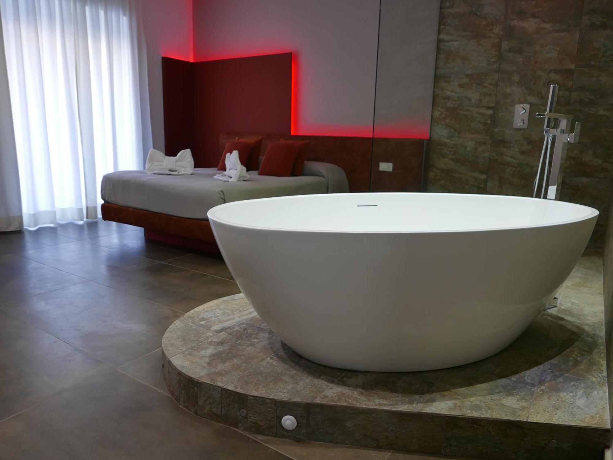 Re Lazzarone Suite Naples Luaran gambar