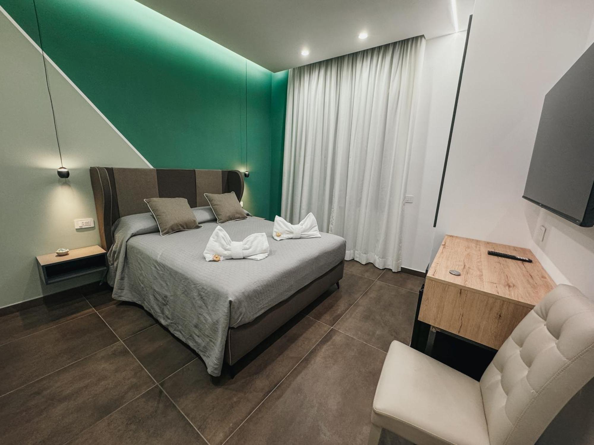 Re Lazzarone Suite Naples Luaran gambar