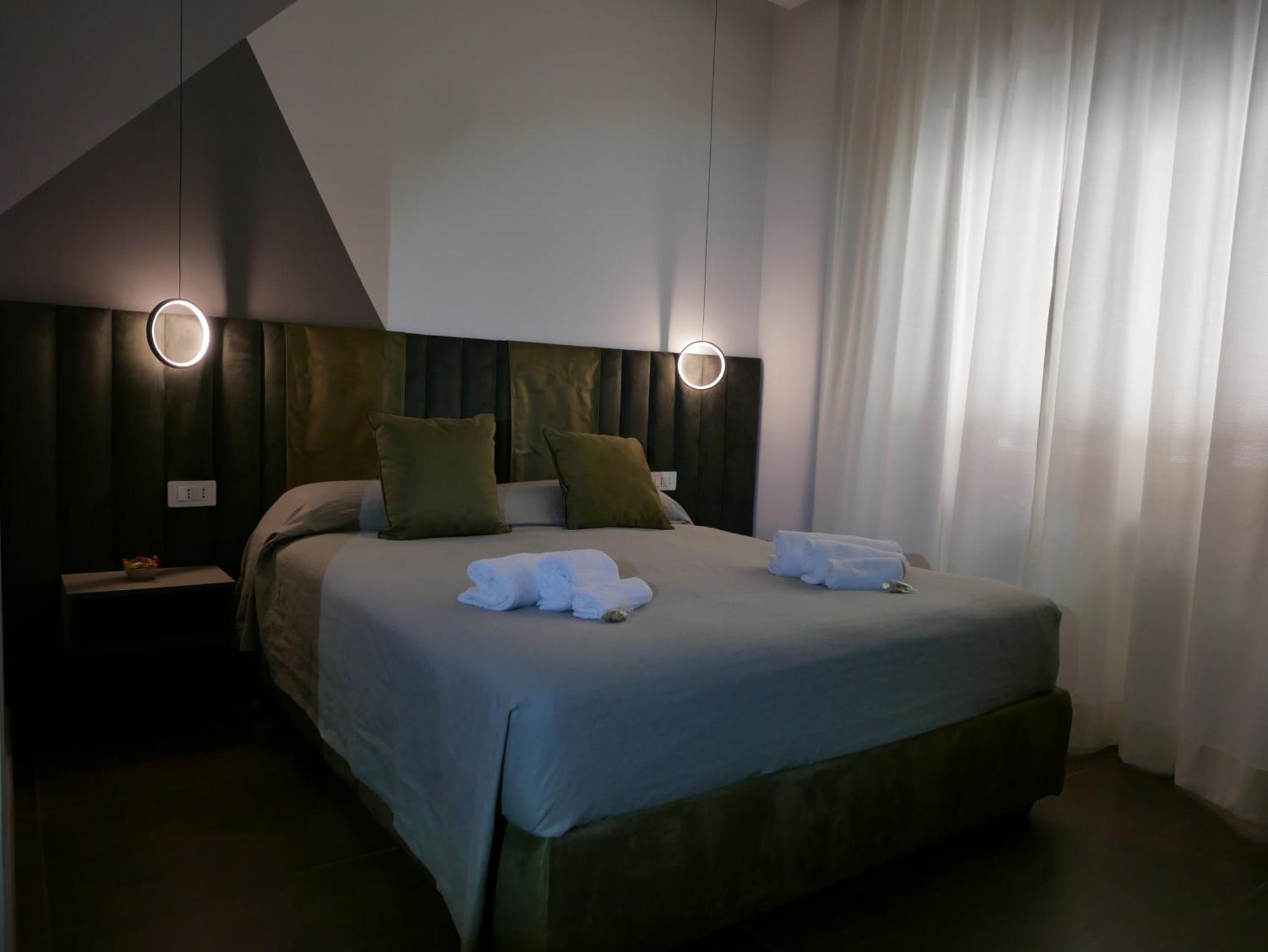 Re Lazzarone Suite Naples Luaran gambar